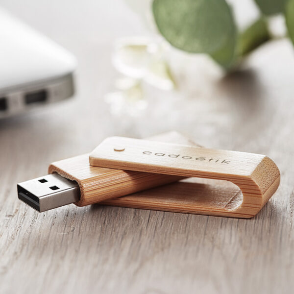 AP1017-0.jpg Clé USB Twist Bambou Éco personnalisée – Image 1