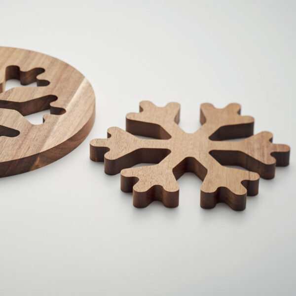 CX1538.jpg Lot de 2 dessous de plat en bois d’acacia personnalisés – Image 1
