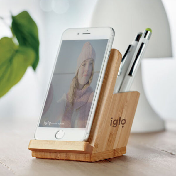 MO9914.jpg Chargeur sans fil multifonction en bambou personnalisé – Image 1
