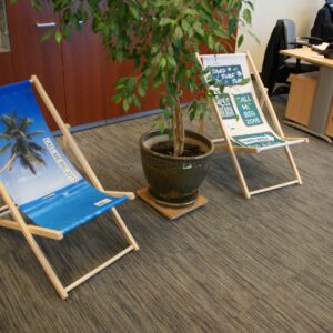 Chaises longues en bois personnalisées