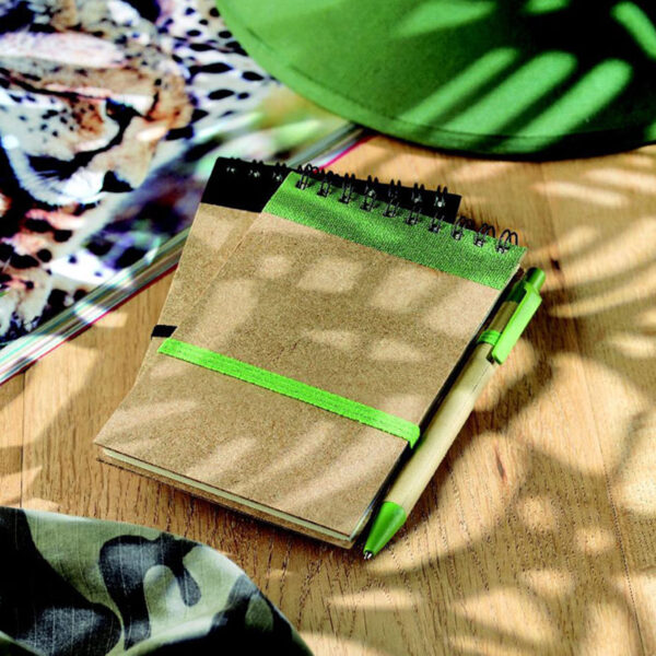 Carnet à Spirale en Papier Recyclé personnalisé - 140 pages – Image 1