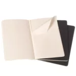 Cahier journal Moleskine L à pages ordinaires – Couverture kraft personnalisable – Image 2